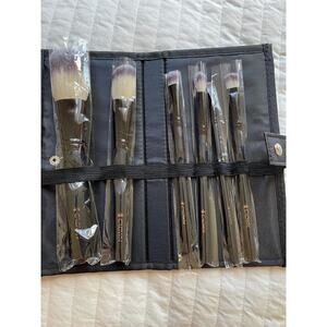 Crown professional makeup brush set.